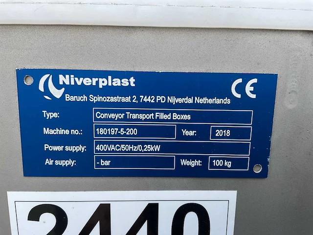 2018 niverplast conveyor transport filled boxes transportband - afbeelding 8 van  8