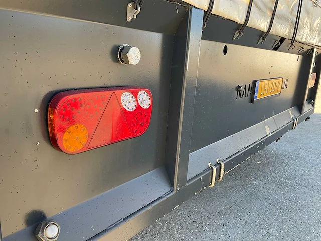 2018 nkgtm12 12 rijige knolselderie plantmachine - afbeelding 8 van  50