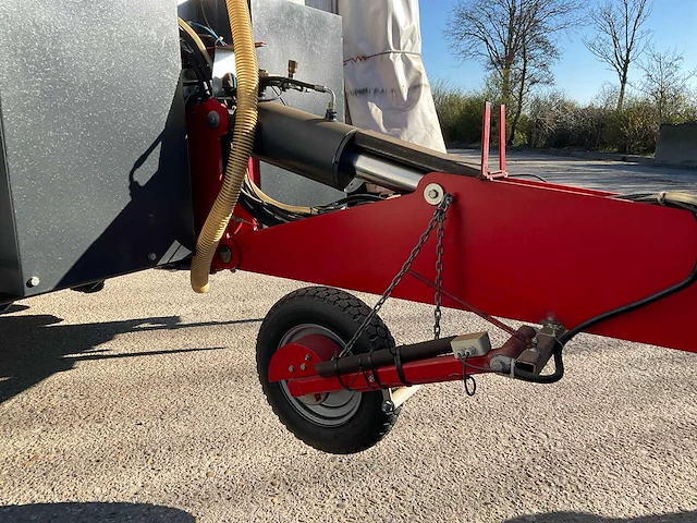 2018 nkgtm12 12 rijige knolselderie plantmachine - afbeelding 18 van  50