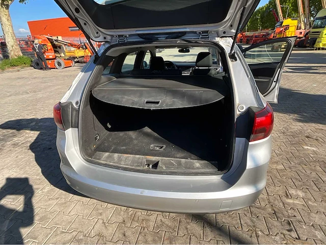 2018 opel astra sports tourer 1.0 turbo business personenauto - afbeelding 13 van  30