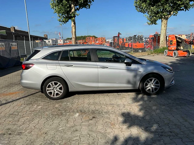 2018 opel astra sports tourer 1.0 turbo business personenauto - afbeelding 25 van  30