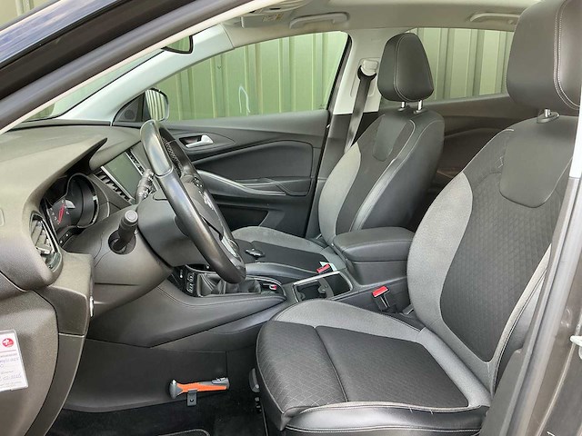 2018 opel grandland x 1.2 turbo bns exec. personenauto - afbeelding 19 van  33
