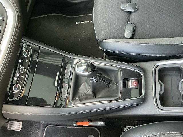 2018 opel grandland x 1.2 turbo bns exec. personenauto - afbeelding 22 van  33