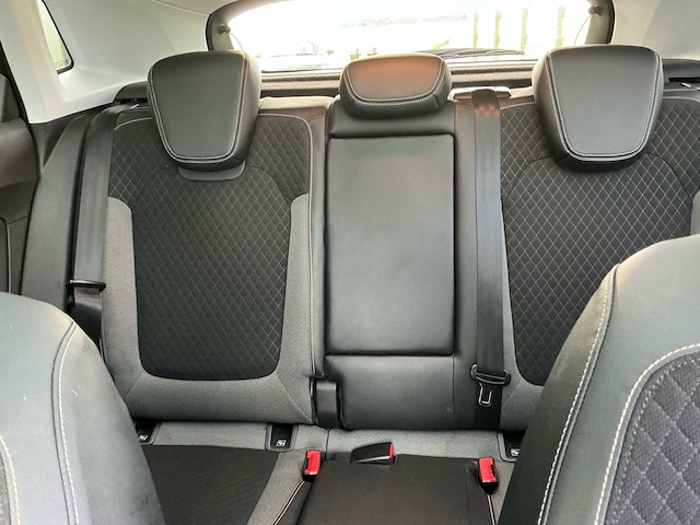 2018 opel grandland x 1.2 turbo bns exec. personenauto - afbeelding 25 van  33