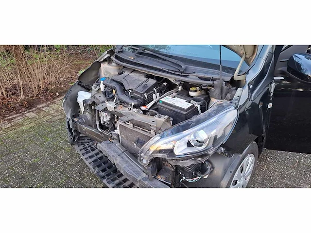 2018 peugeot 108 personenauto st-341-r - afbeelding 4 van  18