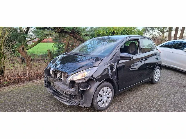 2018 peugeot 108 personenauto st-341-r - afbeelding 1 van  18