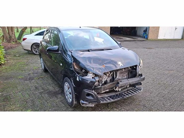 2018 peugeot 108 personenauto st-341-r - afbeelding 13 van  18
