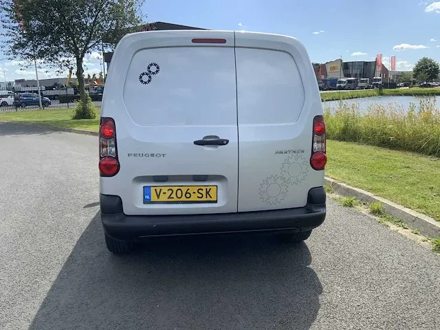 2018 peugeot partner personenauto - afbeelding 21 van  26