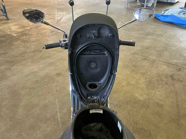 2018 piaggio snorscooter sprint - afbeelding 3 van  28