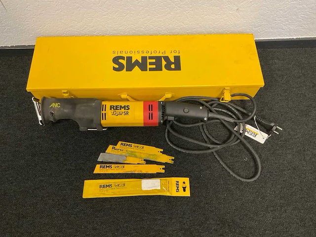 2018 rems tiger sr reciprozaag - afbeelding 1 van  3
