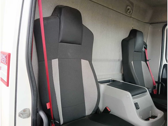 2018 renault d 210.12 - vrachtwagen - afbeelding 33 van  71