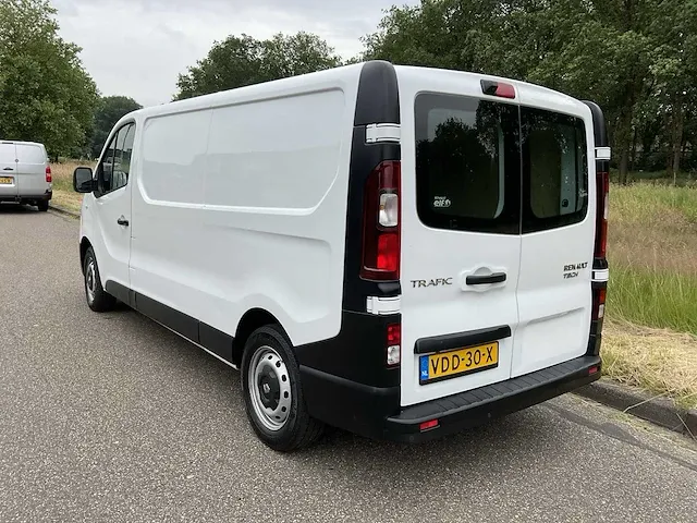 2018 renault trafic - 1.6 dci t29 l2h1 generique bedrijfswagen - afbeelding 12 van  26