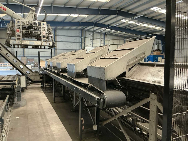 2018 rohaco engineering flessen sorteerlijn - afbeelding 10 van  64