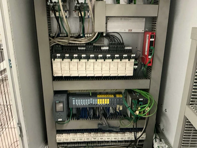 2018 rohaco engineering flessen sorteerlijn - afbeelding 48 van  64