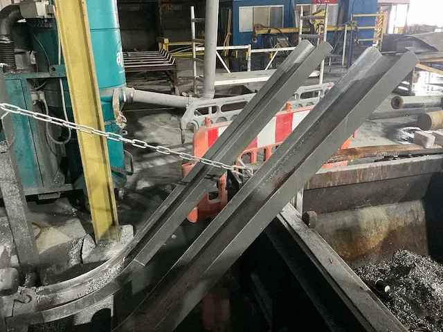2018 ruf 22/1700/150x60 aluminium spanenbrikettenpers - afbeelding 6 van  19