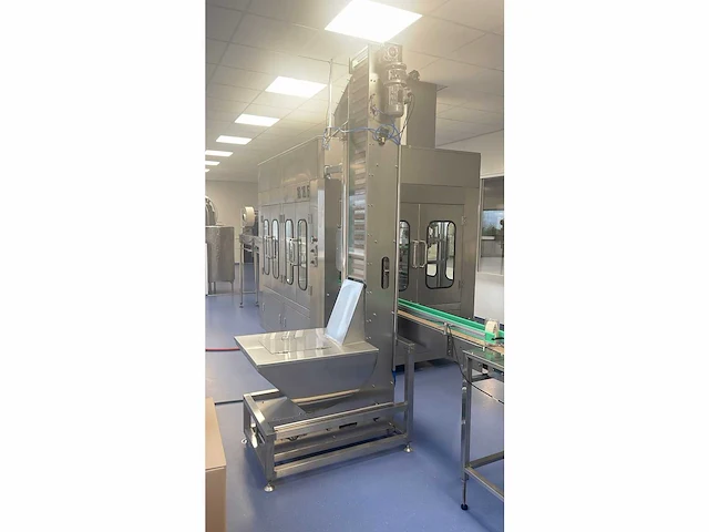 2018 sozhou yaoshi 7gf18/18/6 automatische co2 afvulmachine pet-flessen - afbeelding 15 van  24