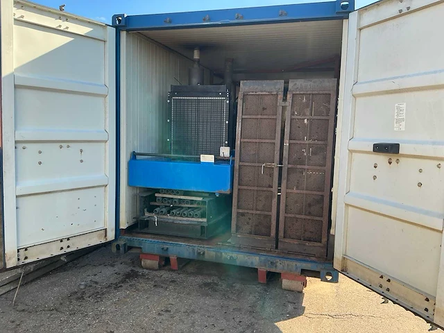 2018 speck p45/60-250 geïsoleerde spuitcontainer - afbeelding 9 van  69