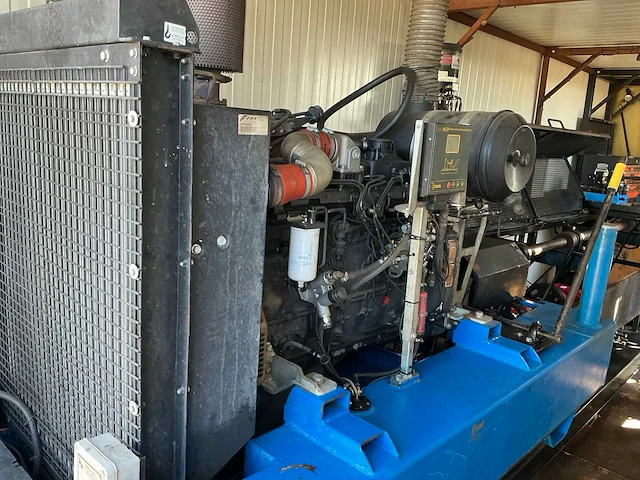 2018 speck p45/60-250 geïsoleerde spuitcontainer - afbeelding 18 van  69