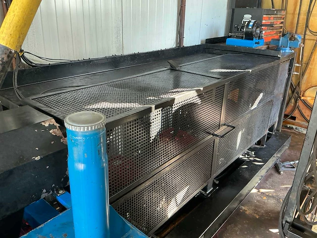 2018 speck p45/60-250 geïsoleerde spuitcontainer - afbeelding 24 van  69