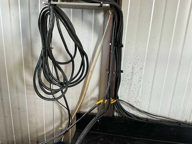 2018 speck p45/60-250 geïsoleerde spuitcontainer - afbeelding 27 van  69
