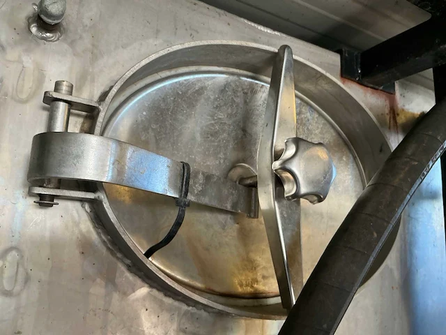 2018 speck p45/60-250 geïsoleerde spuitcontainer - afbeelding 46 van  69