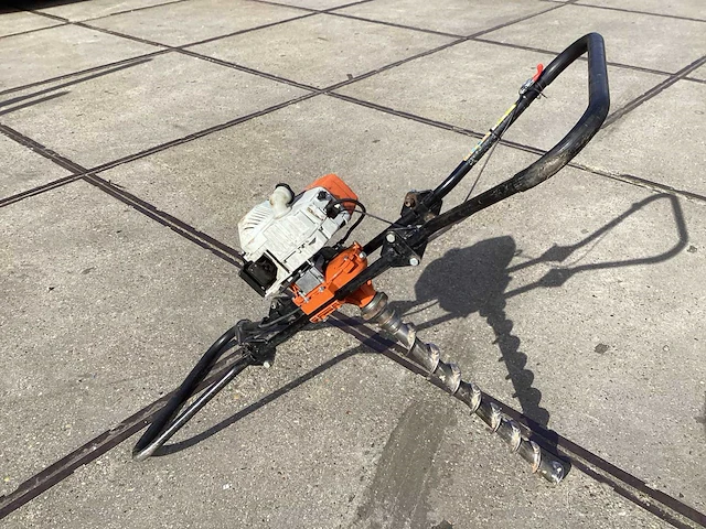 2018 stihl bt 360 grondboor - afbeelding 2 van  2