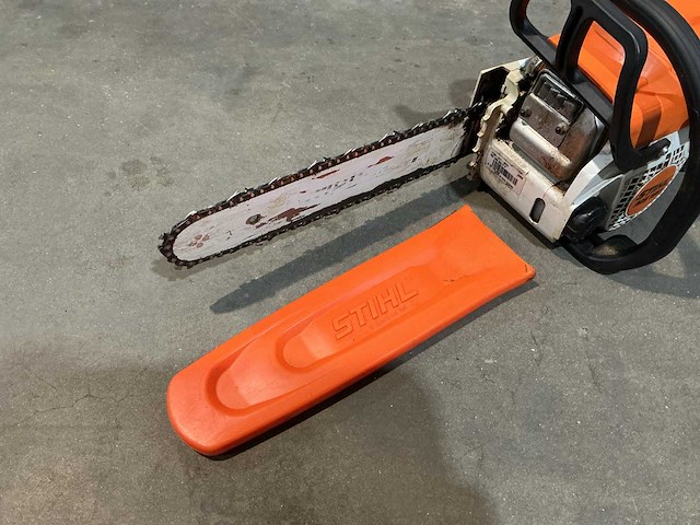 2018 stihl ms 180/c kettingzaag - afbeelding 4 van  7