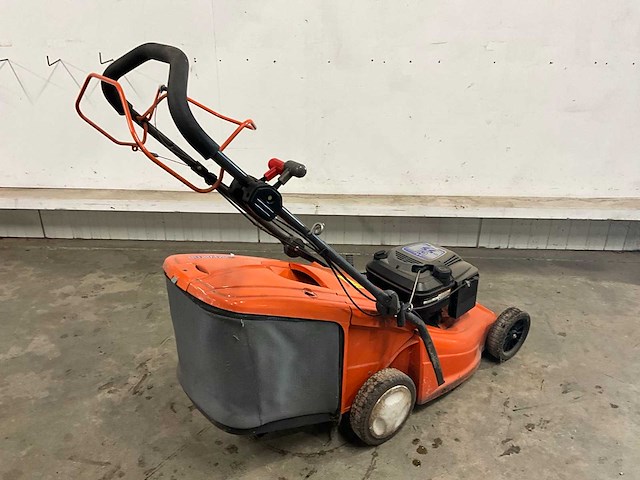2018 stihl rm 4 rv / husqvarna grasmaaier (2x) - afbeelding 14 van  32