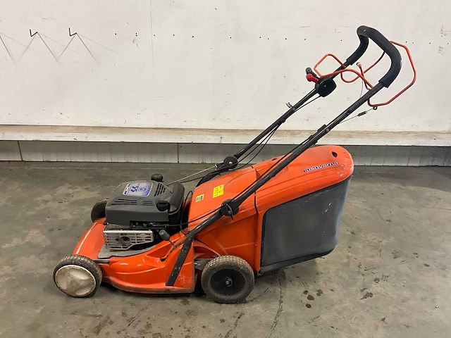 2018 stihl rm 4 rv / husqvarna grasmaaier (2x) - afbeelding 17 van  32
