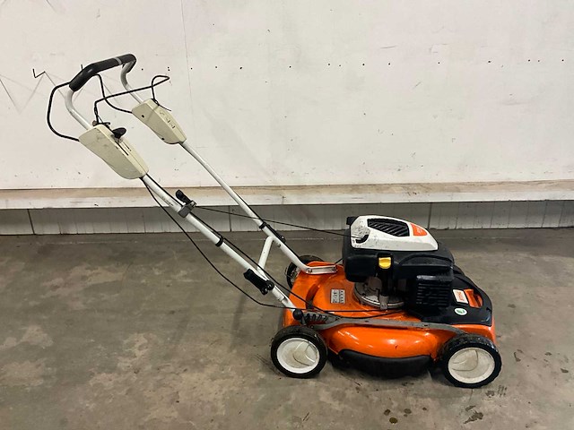 2018 stihl rm 4 rv / husqvarna grasmaaier (2x) - afbeelding 28 van  32