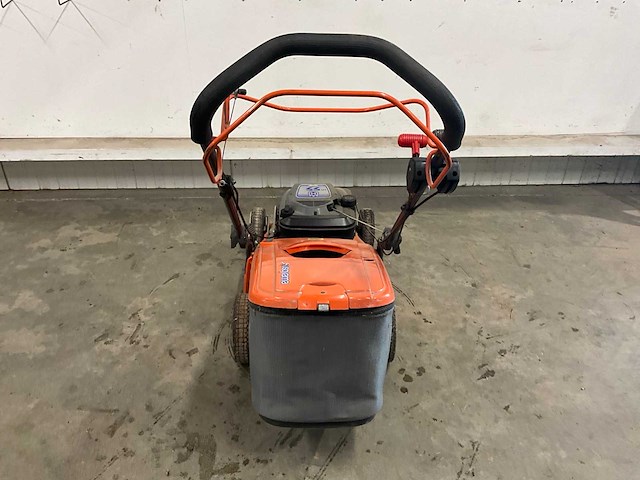 2018 stihl rm 4 rv / husqvarna grasmaaier (2x) - afbeelding 15 van  32