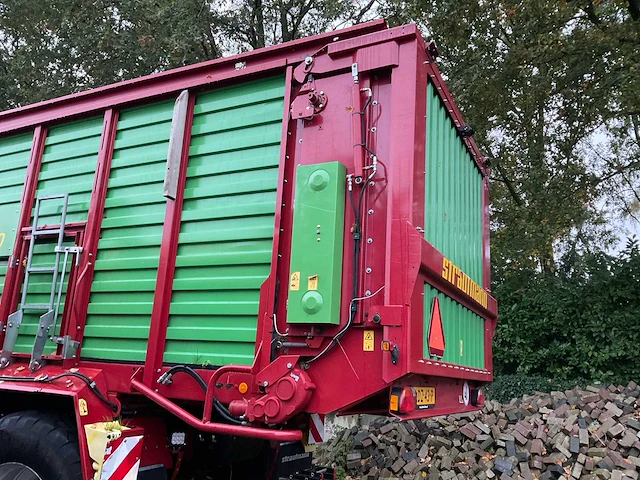 2018 strautmann giga vitesse cfs 4002 do opraapwagen - afbeelding 3 van  25