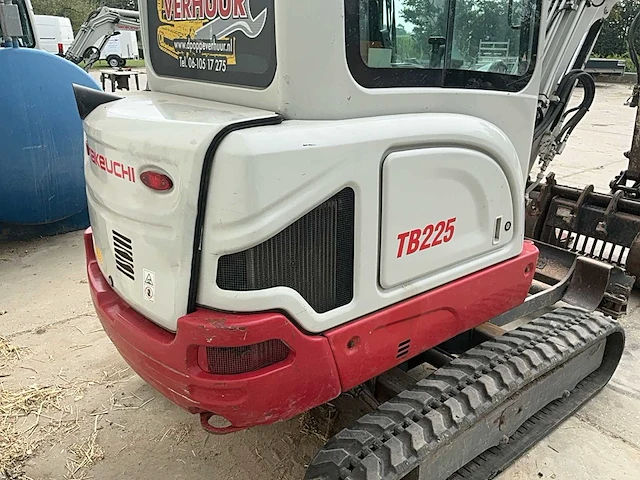 2018 takeuchi tb 225 minigraafmachine - afbeelding 23 van  28