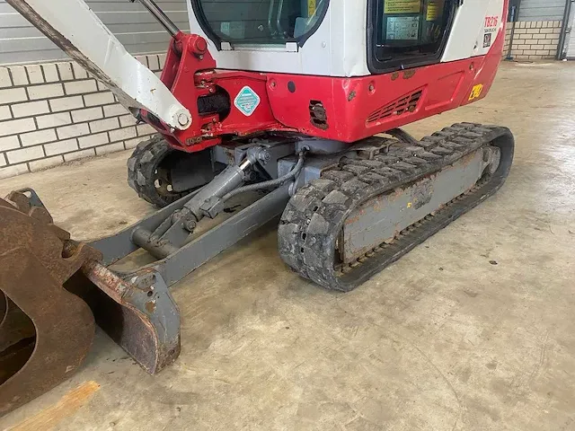 2018 takeuchi tb216 minigraafmachine - afbeelding 2 van  27