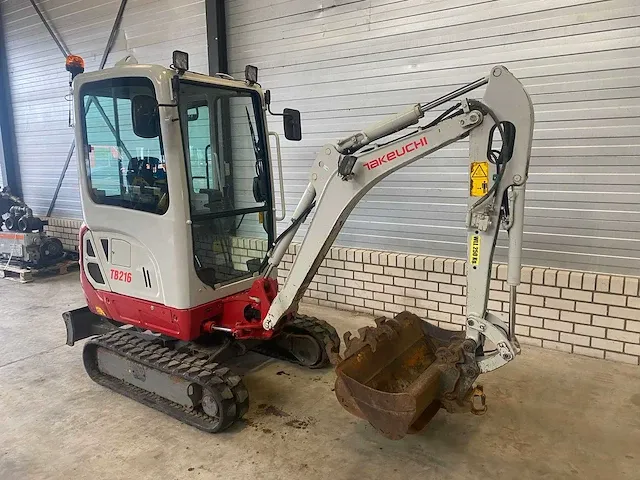 2018 takeuchi tb216 minigraafmachine - afbeelding 26 van  27