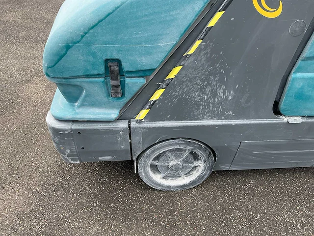 2018 tennant s20 zelfrijdende veegmachine - afbeelding 19 van  23