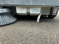 2018 tennant s20 zelfrijdende veegmachine - afbeelding 22 van  23