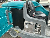2018 tennant t17 zelfrijdende schrobmachine - afbeelding 16 van  32