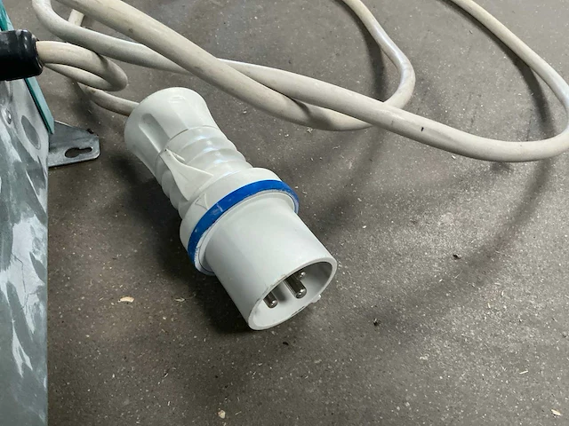 2018 tennant t17 zelfrijdende schrobmachine - afbeelding 25 van  32