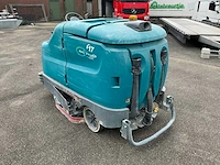 2018 tennant t17 zelfrijdende schrobmachine - afbeelding 27 van  32