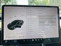2018 tesla model 3 personenauto - afbeelding 8 van  32