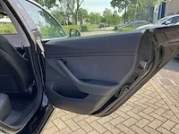 2018 tesla model 3 personenauto - afbeelding 15 van  32
