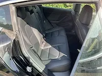 2018 tesla model 3 personenauto - afbeelding 16 van  32
