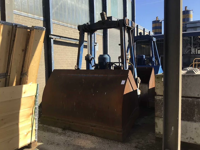 2018 tgs ech18 hydraulische knijpbak - afbeelding 1 van  5