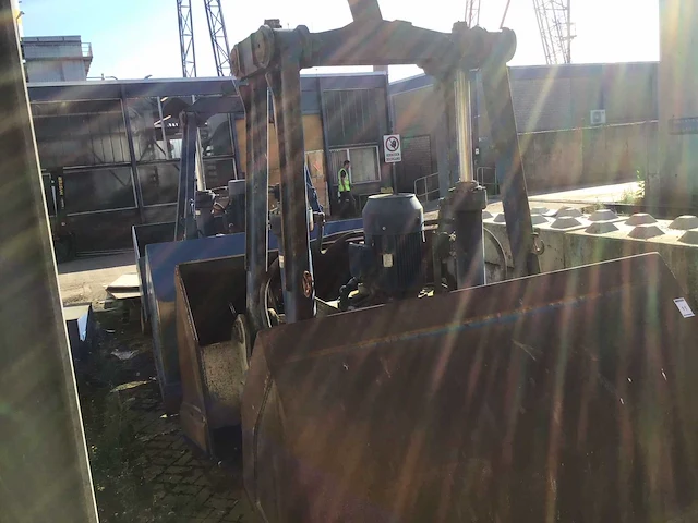 2018 tgs ech18 hydraulische knijpbak - afbeelding 2 van  5