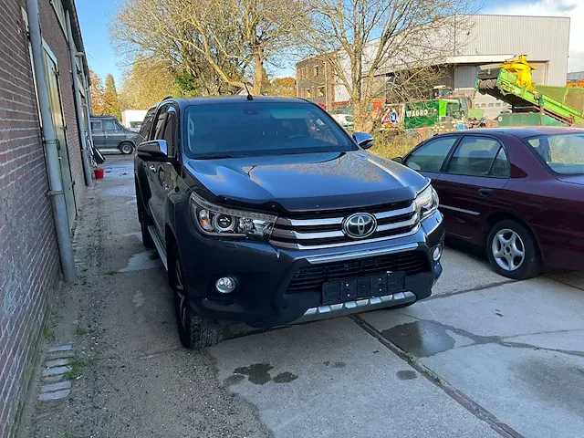 2018 toyota hilux bedrijfswagen - afbeelding 3 van  10