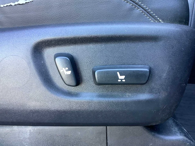 2018 toyota landcruiser personenauto - afbeelding 7 van  19
