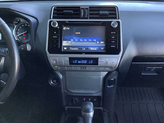2018 toyota landcruiser personenauto - afbeelding 19 van  19