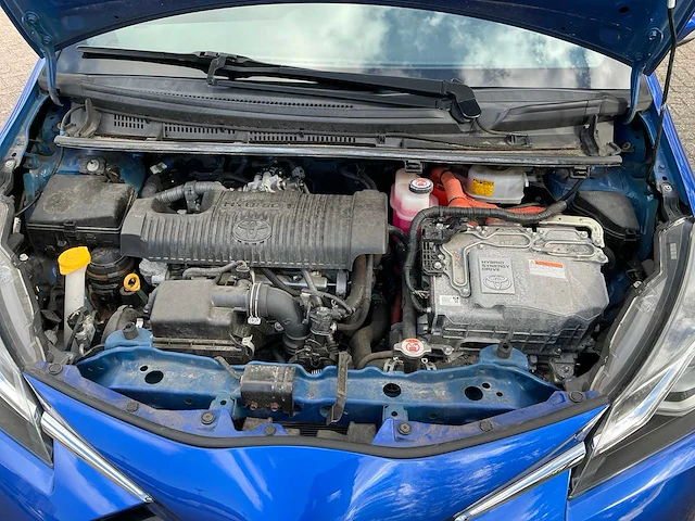 2018 toyota yaris hybrid personenauto - afbeelding 30 van  31