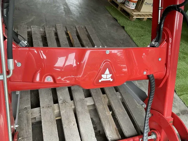 2018 traclift tl240sl voorlader - afbeelding 11 van  12